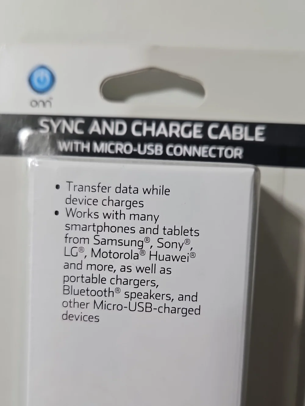 On Running White Micro-USB Sync & Charge Cable